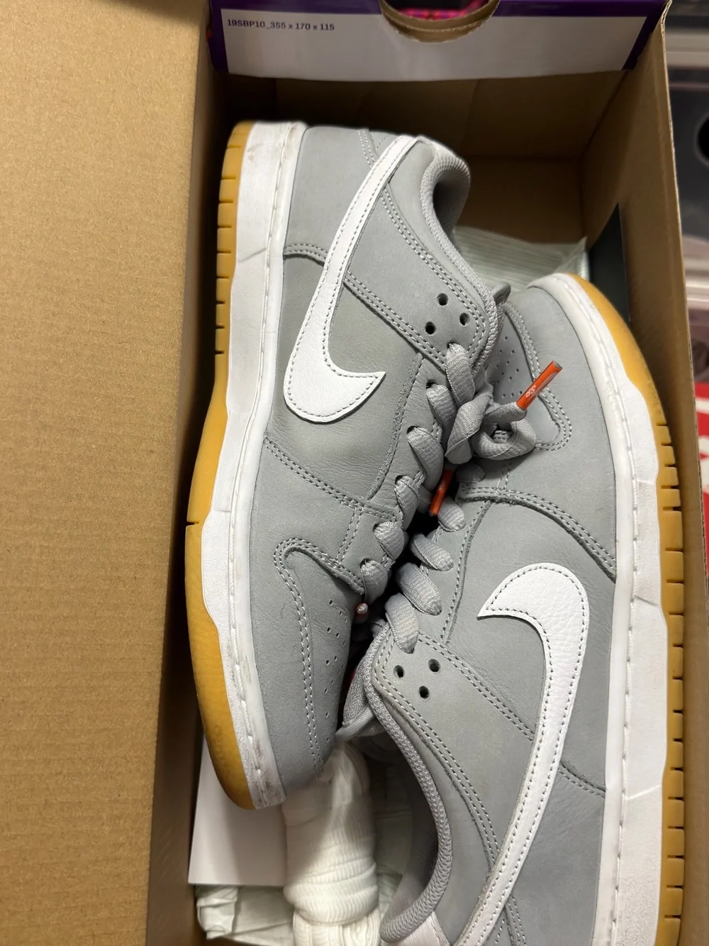 Nike low top